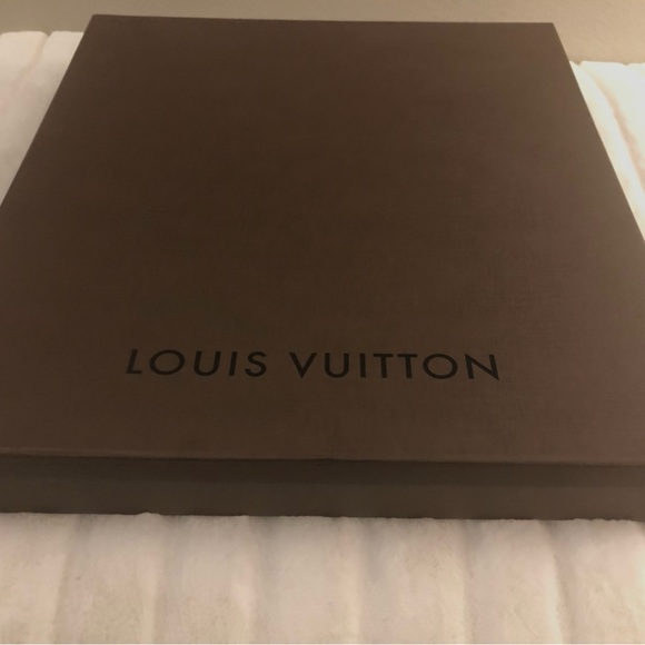 Louis Vuitton Vintage Very Large Gift Box | Luxury Decor Statement - Picture 9 of 13